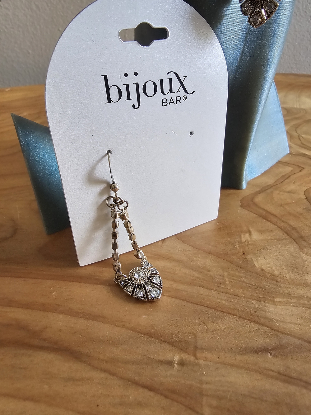 Silver Filigree Drop Earrings - Elegant Silver Statement - Picture 6 of 7